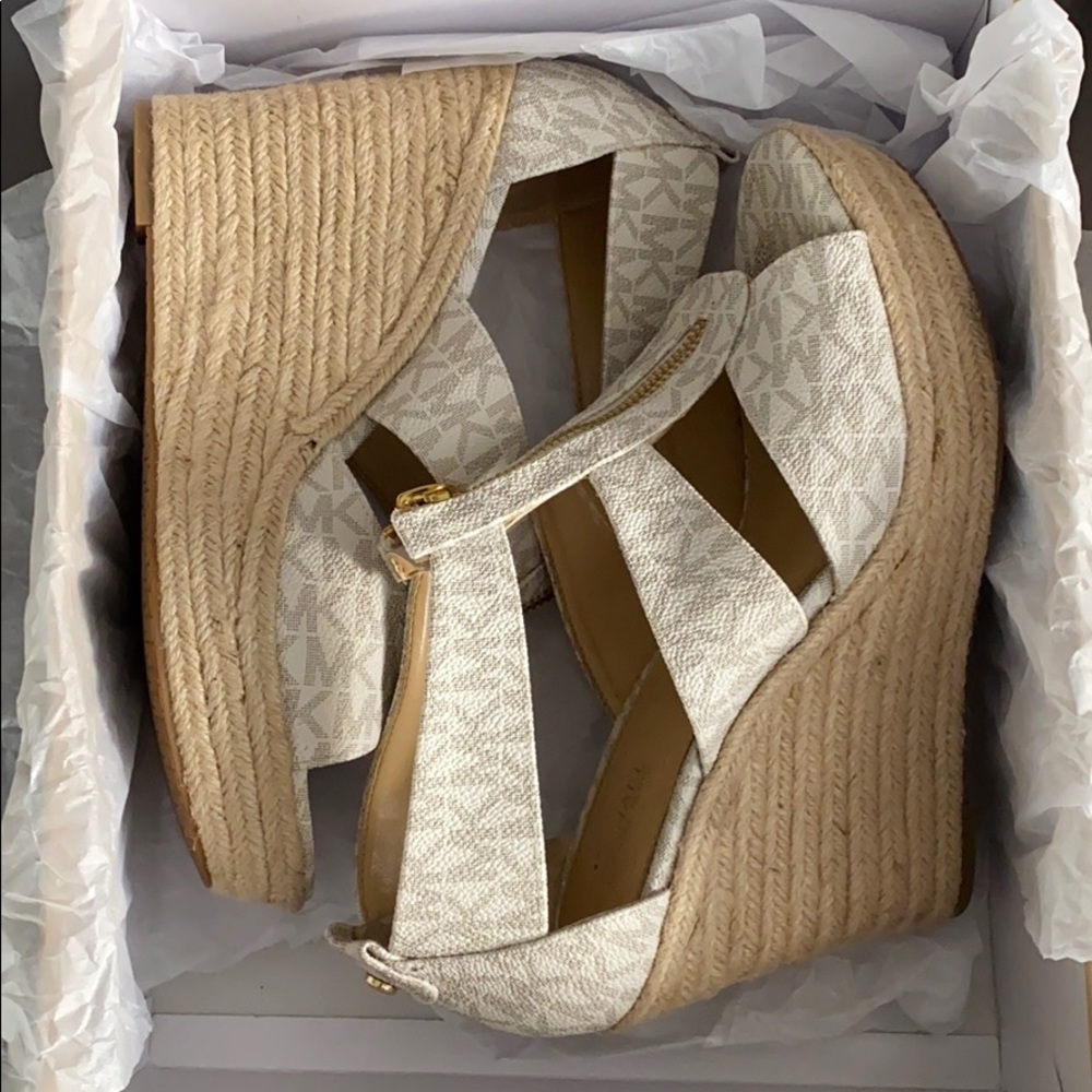 Michael Kors Dakota Wedge Logo
